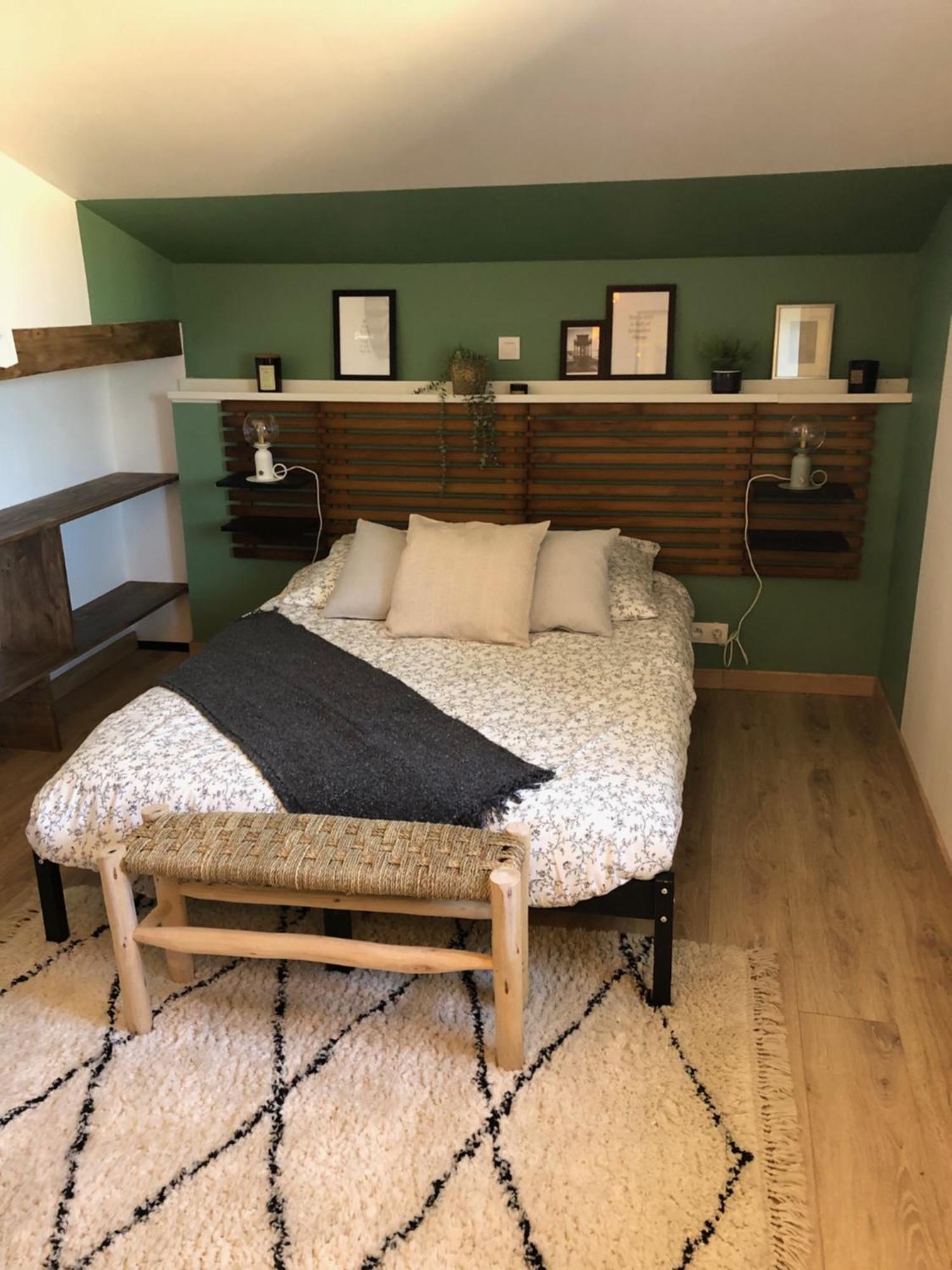 Bed and Breakfast Au Dessus De Chez Nous Doulezon Esterno foto